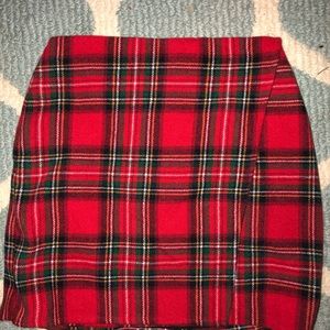 Plaid mini skirt